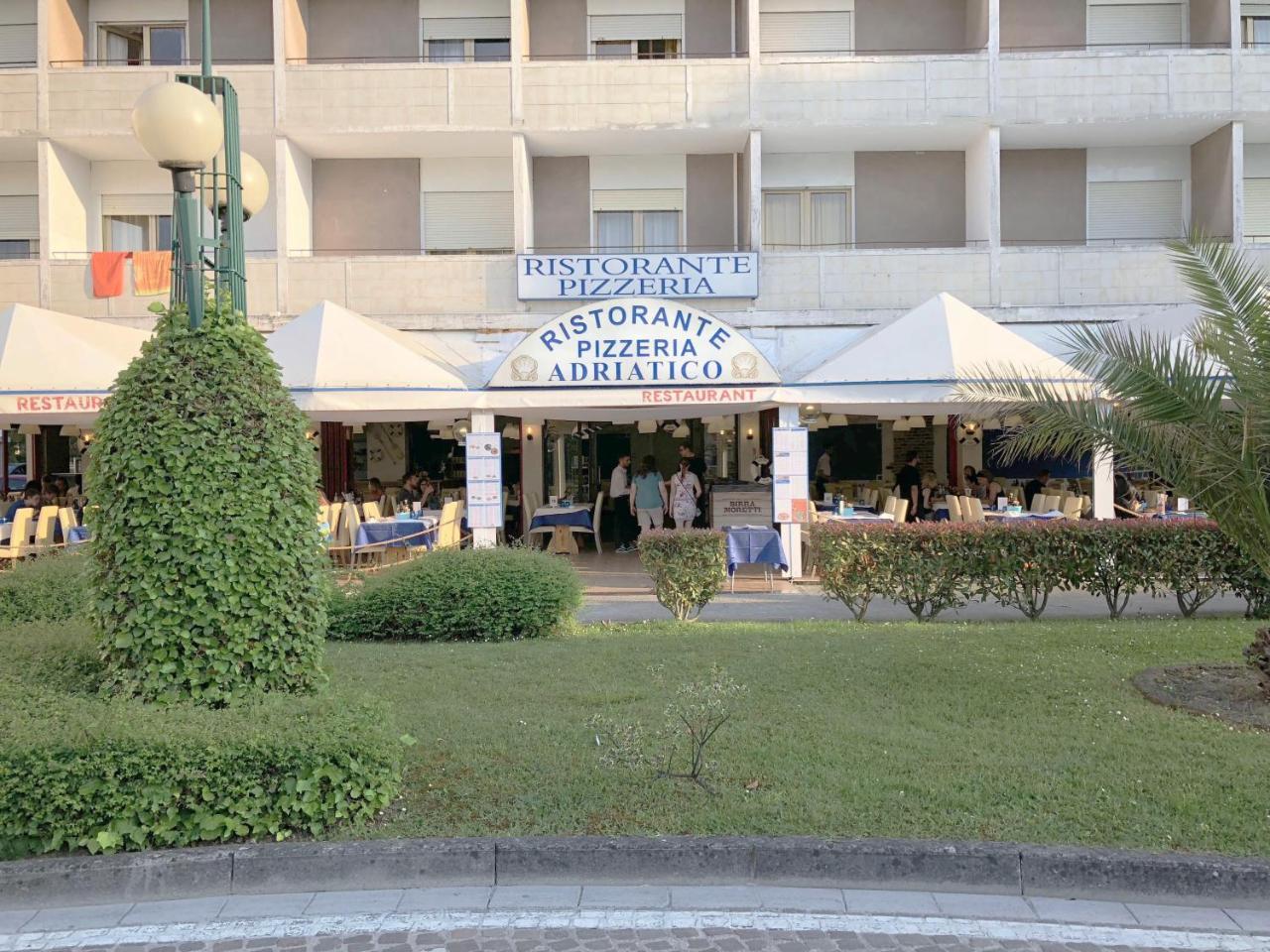 Hotel Adriatico Bibione Eksteriør bilde
